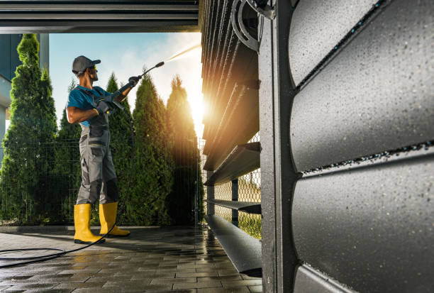 Trusted Santa Clarita, CA Pressure Washing Experts